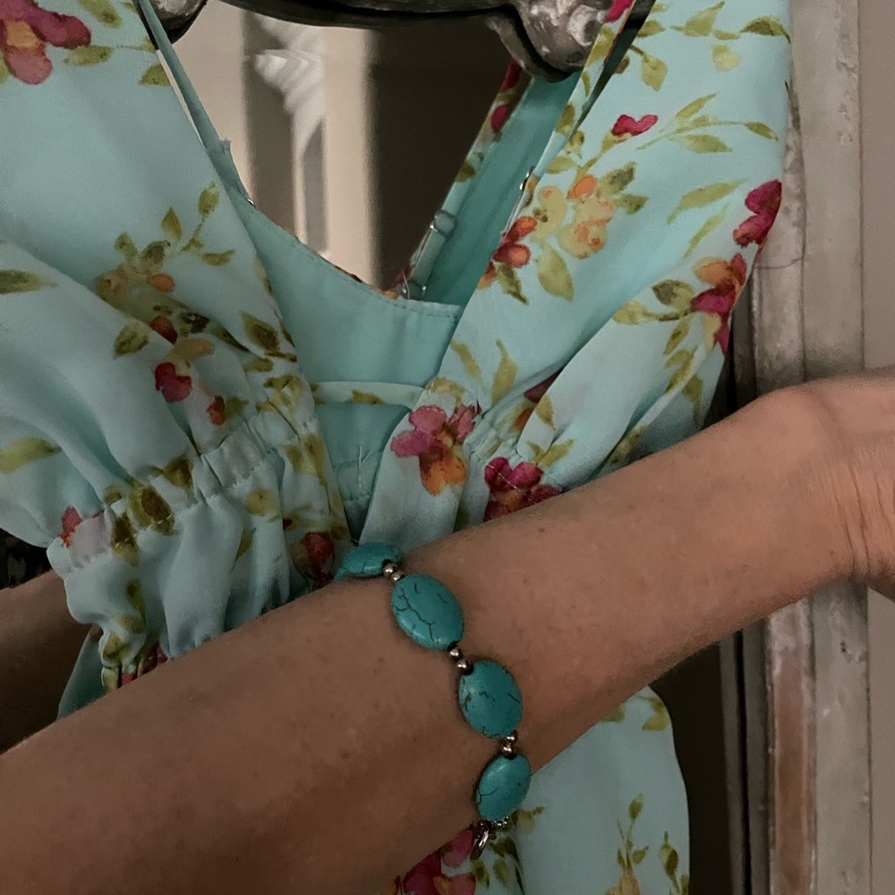 Beautiful Floral Maxi Dress in Turquoise Blue and Pink - Worn Once - Picture 9 of 10